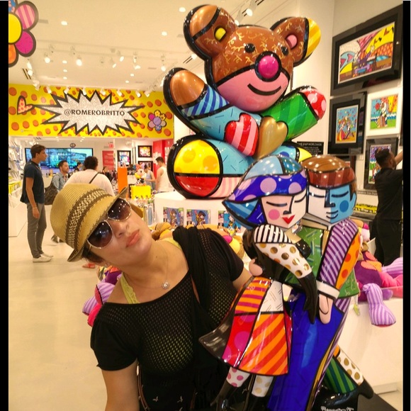 THANK U for following & sharing xo💋💋 - Picture 1 of 1